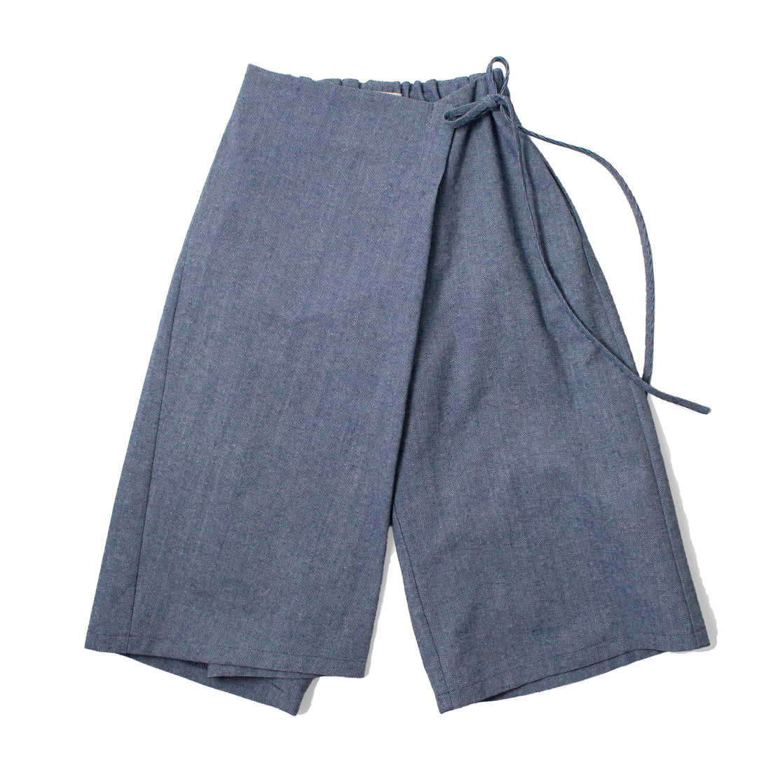 Proche Apron Wrap Capri Shorts in Chambray