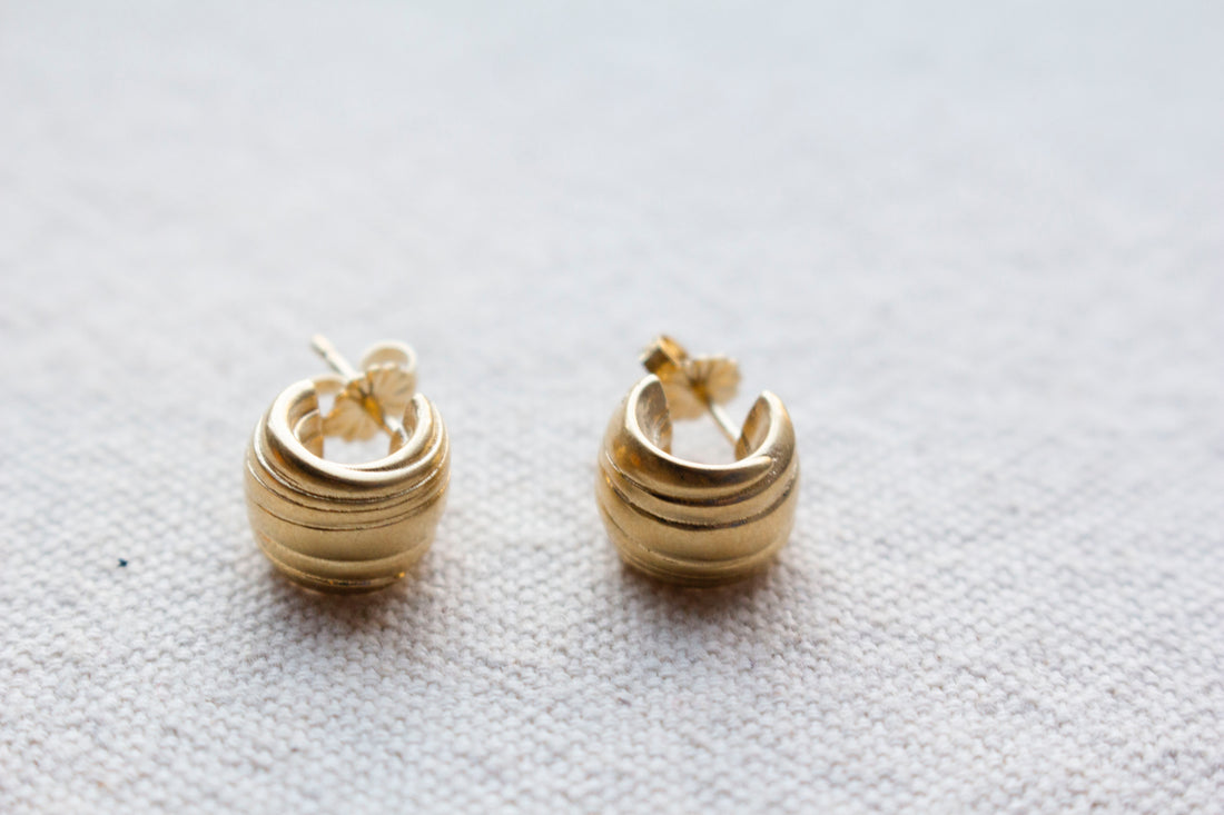 Sapir Bachar Gold Forever Mini Huggies