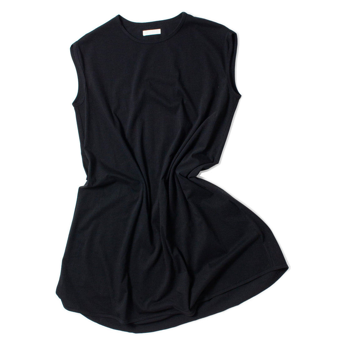 Tsuyumi Scalloped No-Sleeve Tunic in Black