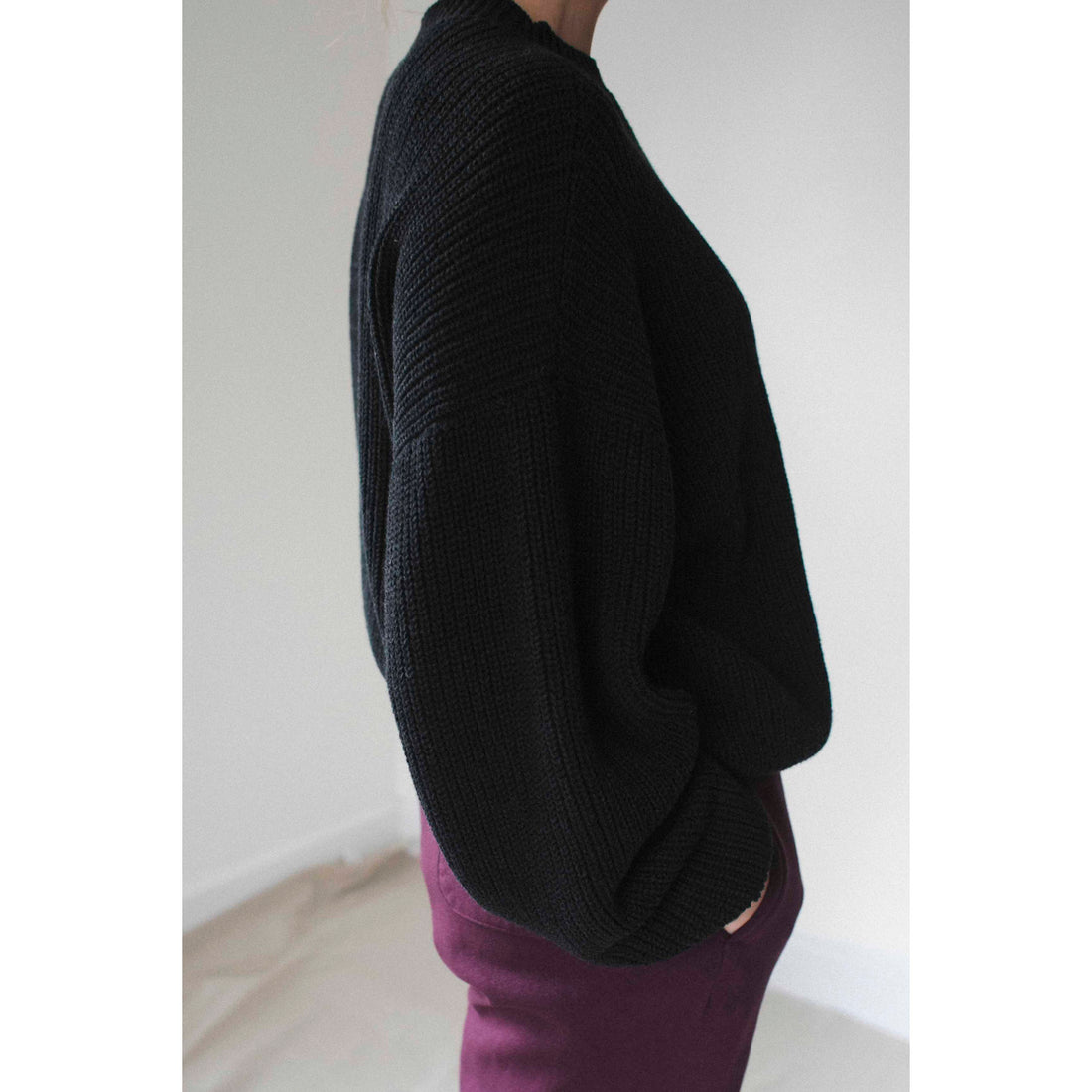 Baserange Mea Pullover in Black Melange