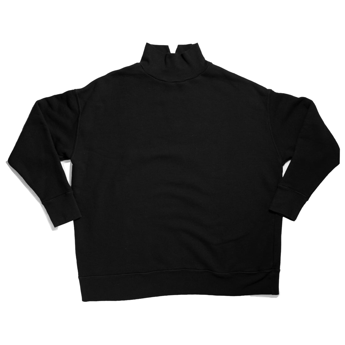 JUDITH Oversized Mockneck in Black