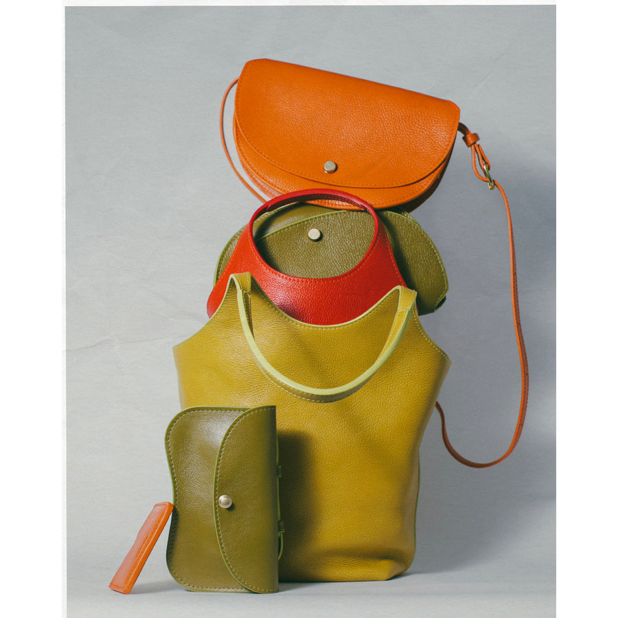 Lindquist Ama in Persimmon