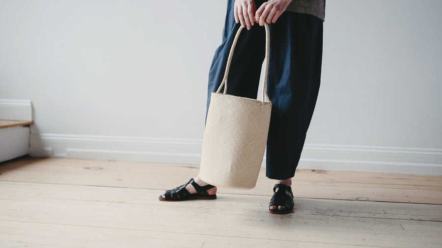 Shaina Mote Cylinder Bag in Seagrass