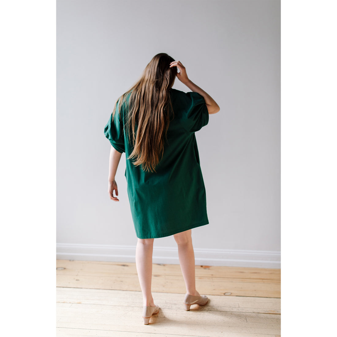 Sayaka Davis Twisted Sleeve Mini Dress in Green